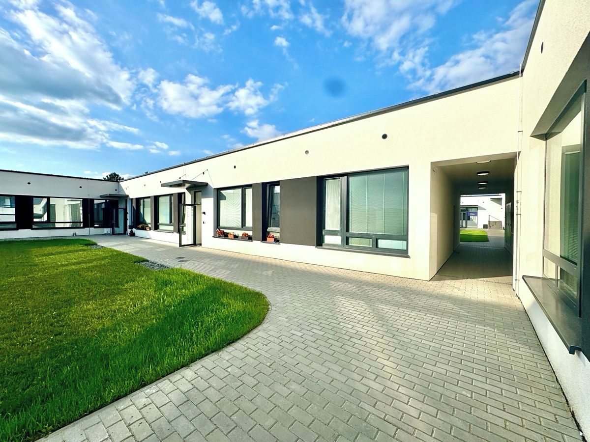 Pronájem bytu 1+kk 18 m² – fotografie 2