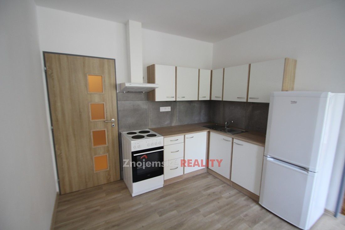 Pronájem bytu 2+1 60 m² – fotografie 2