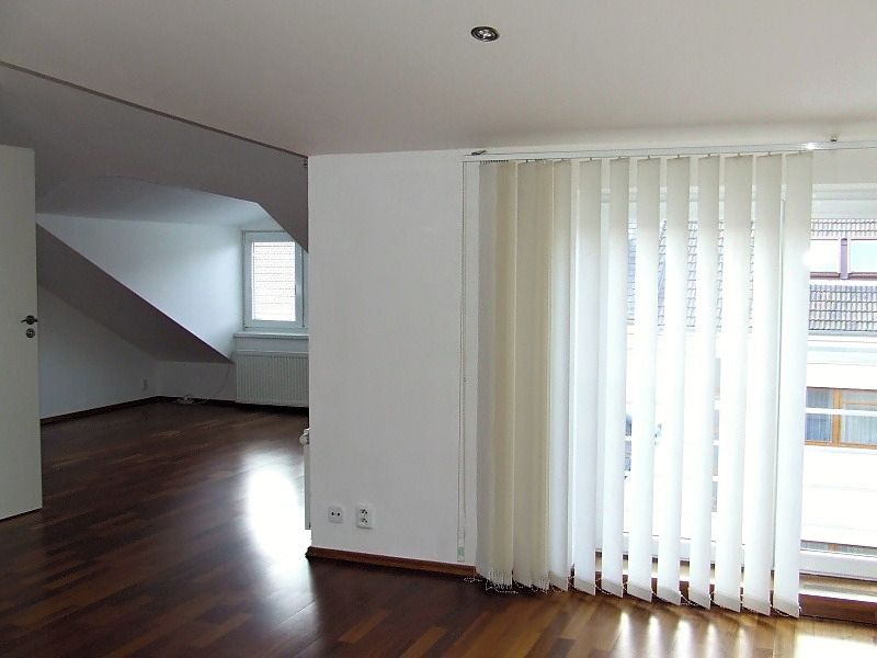 Pronájem bytu 2+kk 50 m² – fotografie 2