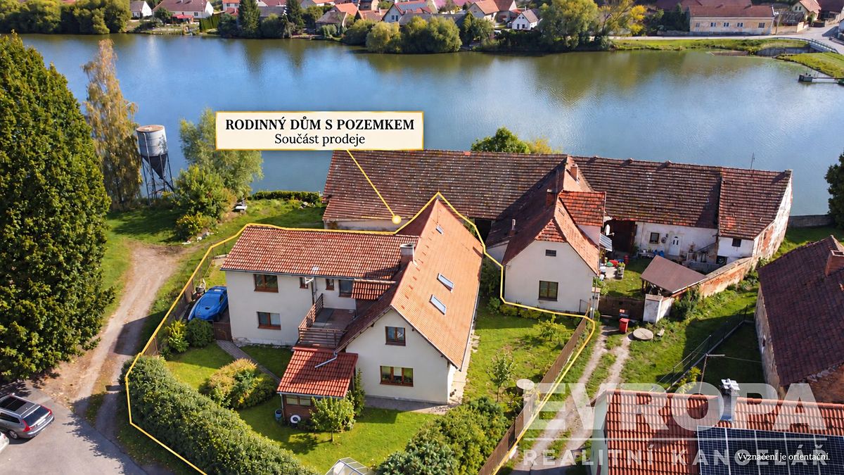 Prodej rodinného domu 205 m², pozemek 708 m², Lnáře – fotka 1 z 3