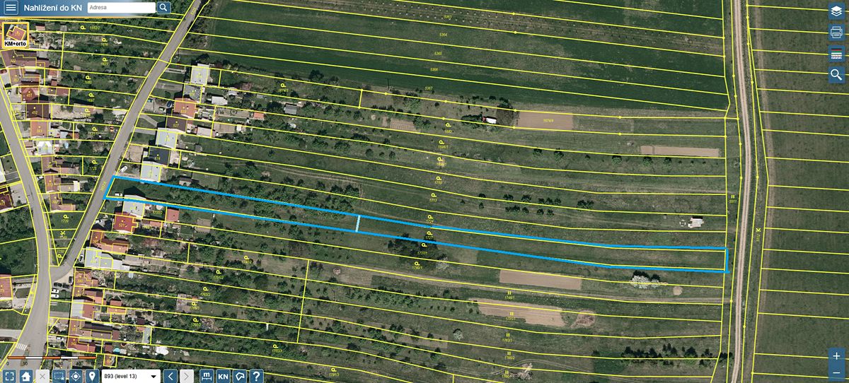 Prodej stavebního pozemku 1470 m² – fotografie 3