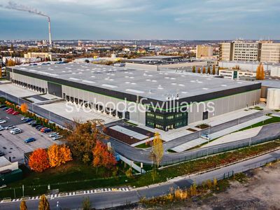 Pronájem výrobní haly, prostoru 6048 m²