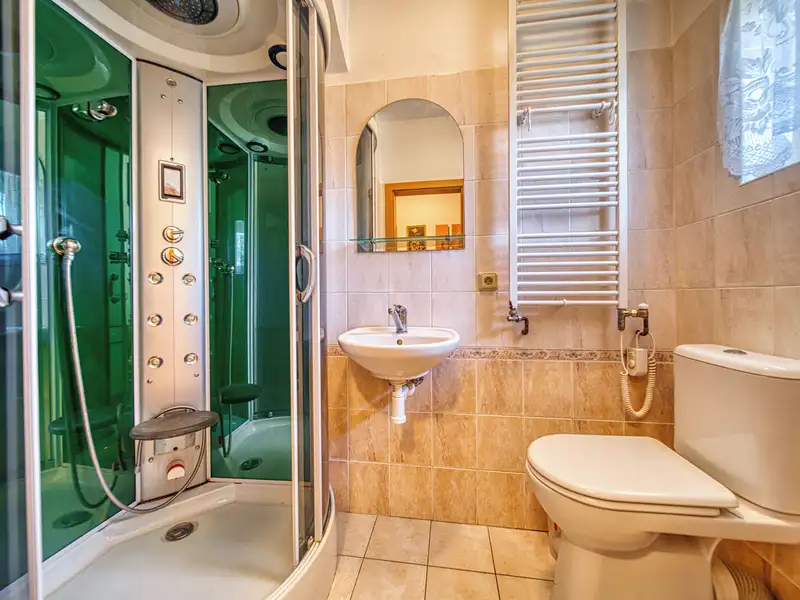 Prodej rodinného domu 142 m², pozemek 681 m², Turnov – náhled fotky 3
