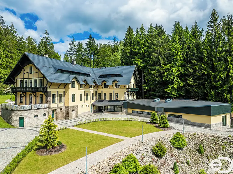 Prodej ubytovacího zařízení 2930 m², Jablonec nad Nisou – náhled fotky 3