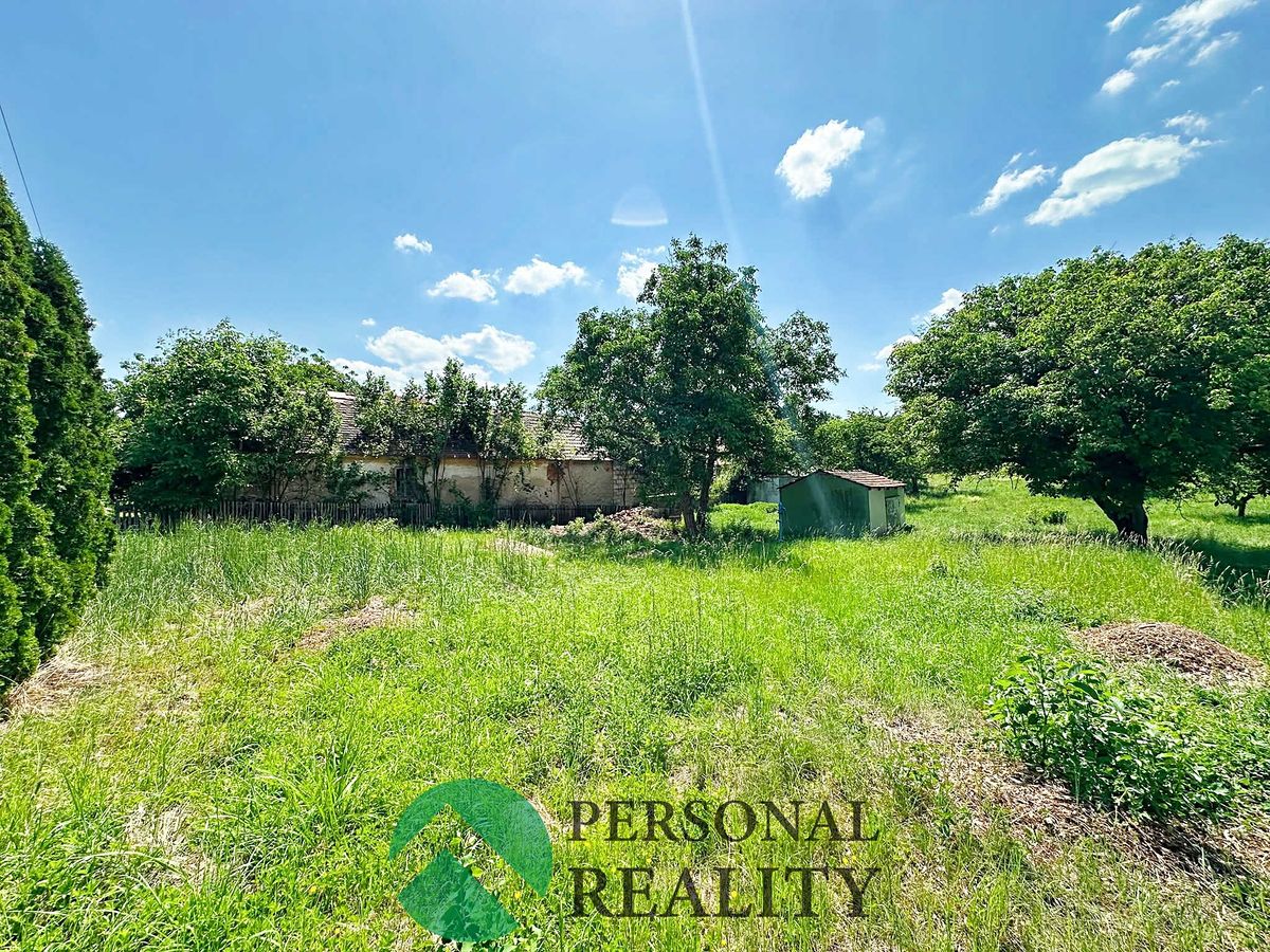 Prodej stavebního pozemku 1500 m²