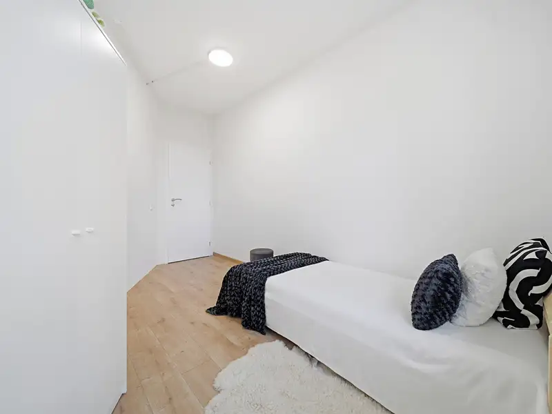 Pronájem bytu pokoje 13 m², Praha – náhled fotky 2