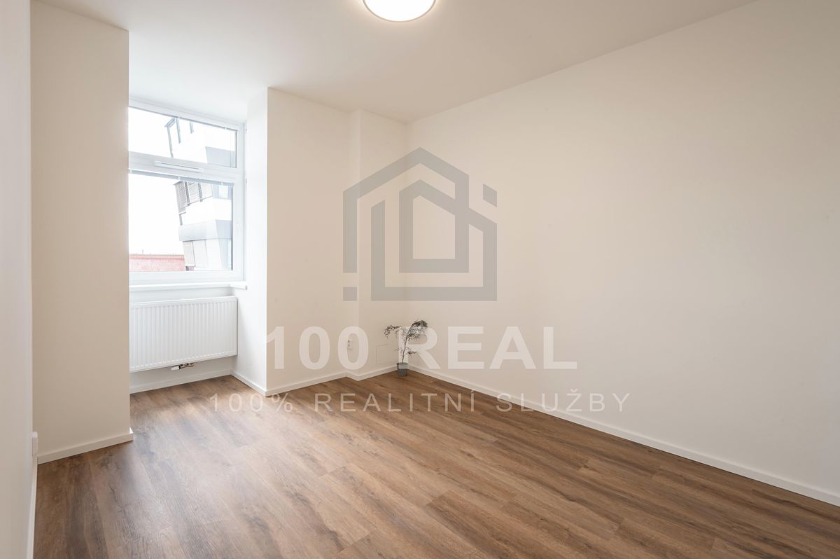 Pronájem bytu 2+kk 51 m² – fotografie 4