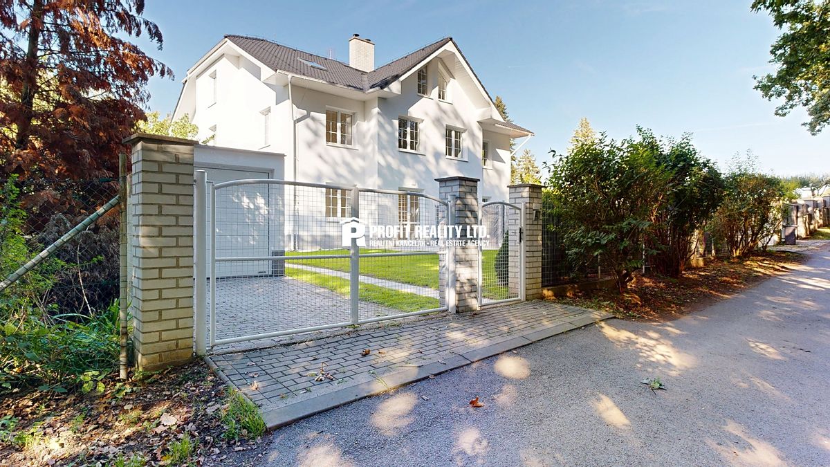 Prodej rodinného domu 213 m², pozemek 316 m² – fotografie 2