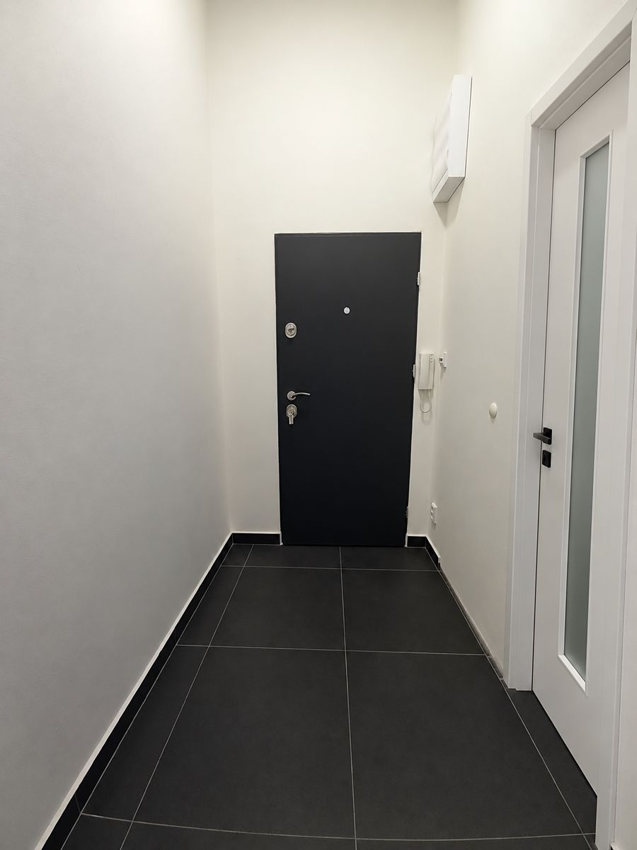 Pronájem bytu 2+kk 52 m² – fotografie 2