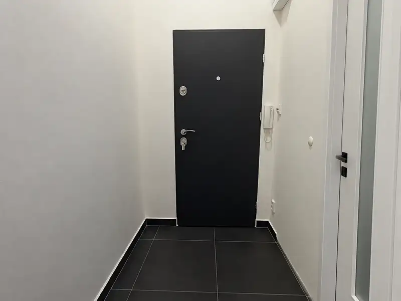 Pronájem bytu 2+kk 52 m², Kolín – náhled fotky 2