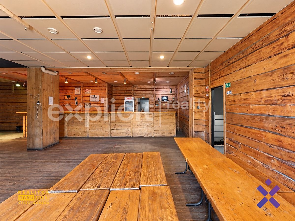 Pronájem komerční nemovitosti 150 m² – fotografie 4