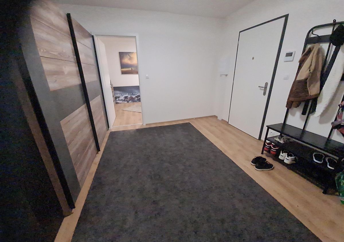 Pronájem bytu 4+kk 112 m² – fotografie 4