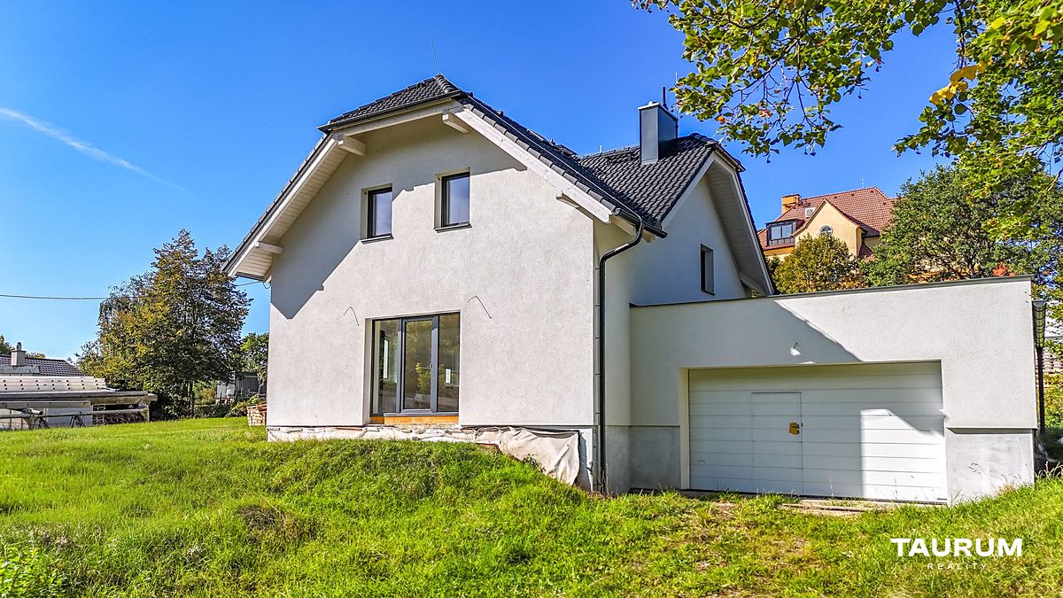 Prodej rodinného domu 164 m², pozemek 981 m²