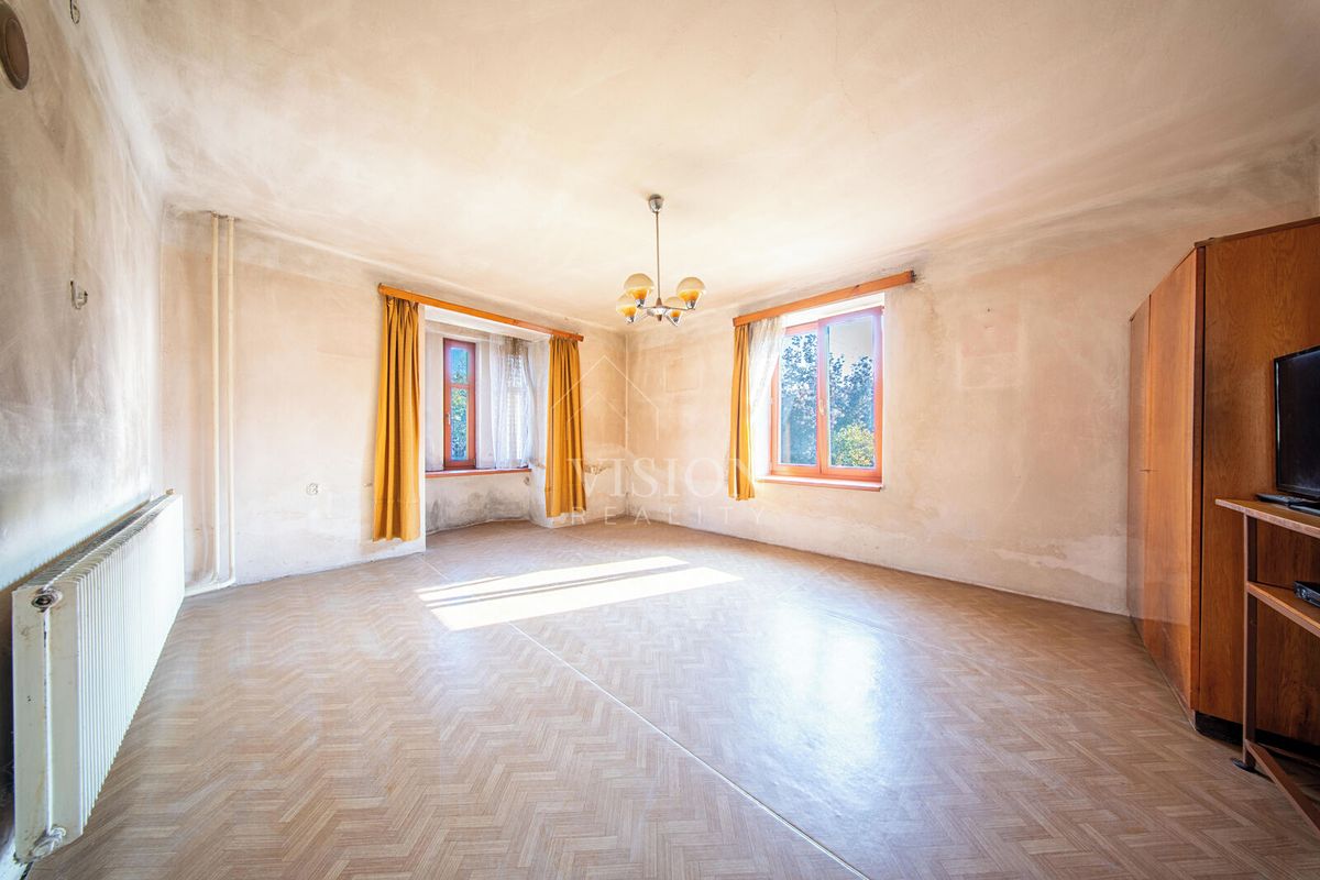 Prodej rodinného domu 132 m², pozemek 844 m² – fotografie 3