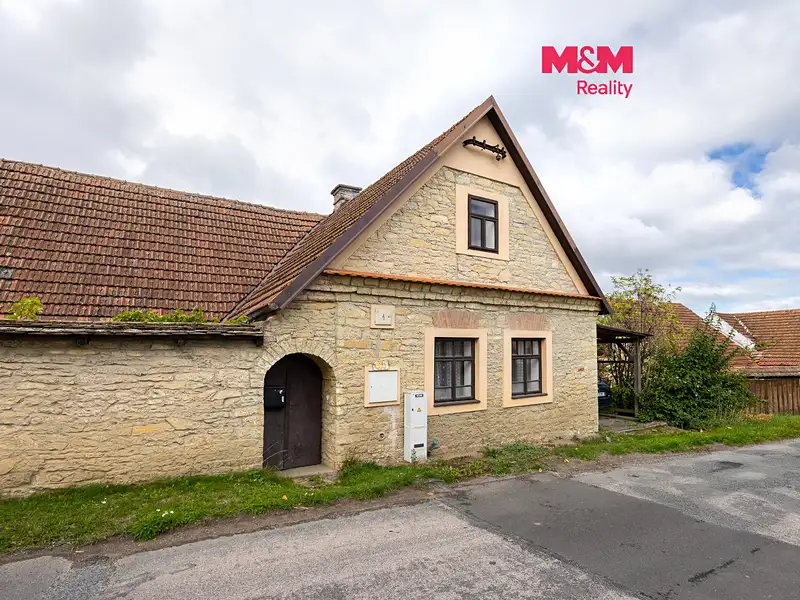 Prodej rodinného domu 90 m², pozemek 717 m², Zádolí – náhled fotky 1
