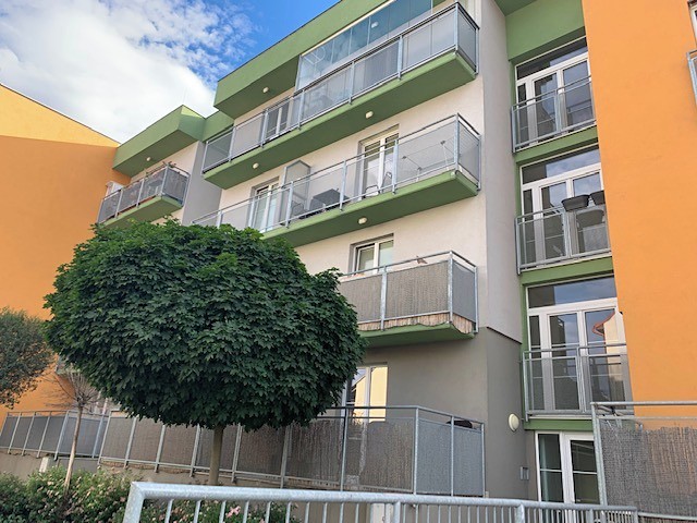 Pronájem bytu 2+kk, 57 m² (14 z 15)