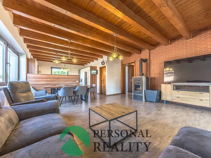 Prodej rodinného domu 174 m², pozemek 1000 m², Velký Borek – náhled fotky 3
