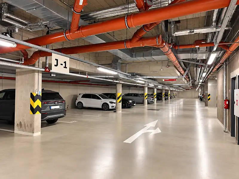 Pronájem garážového stání 13 m², Praha – náhled fotky 3