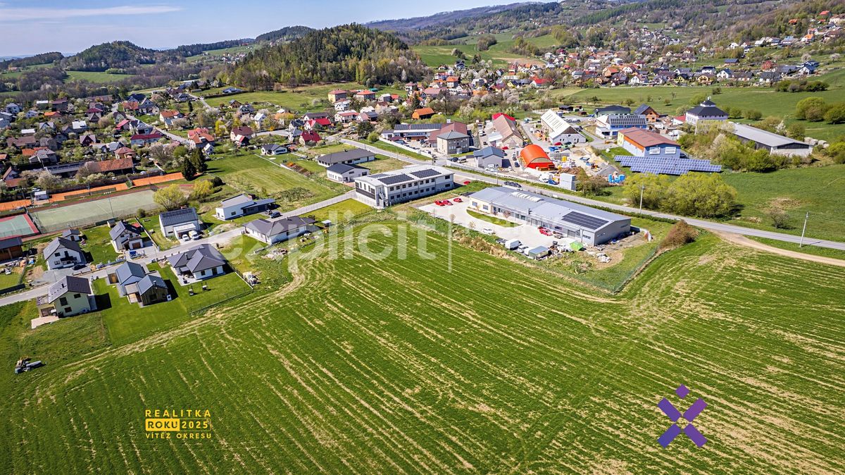 Prodej stavebního pozemku 2505 m² – fotografie 5