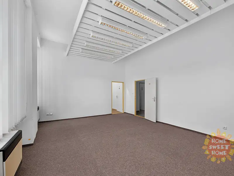 Pronájem kanceláře 82 m², Praha – náhled fotky 2
