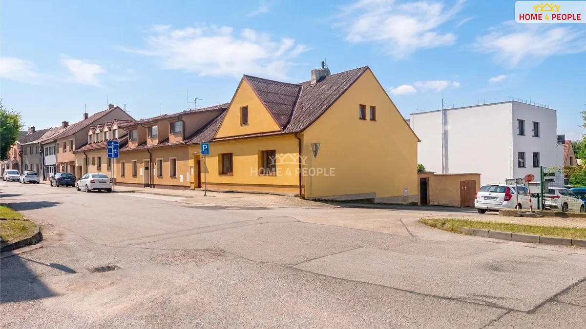 Prodej rodinného domu 188 m², pozemek 234 m²