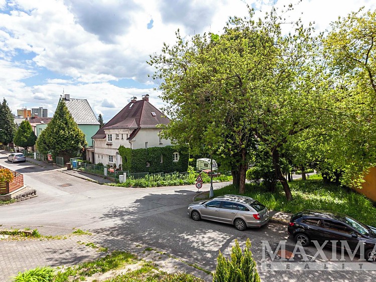 Будинок на продаж, 210 м² (25 з 30)