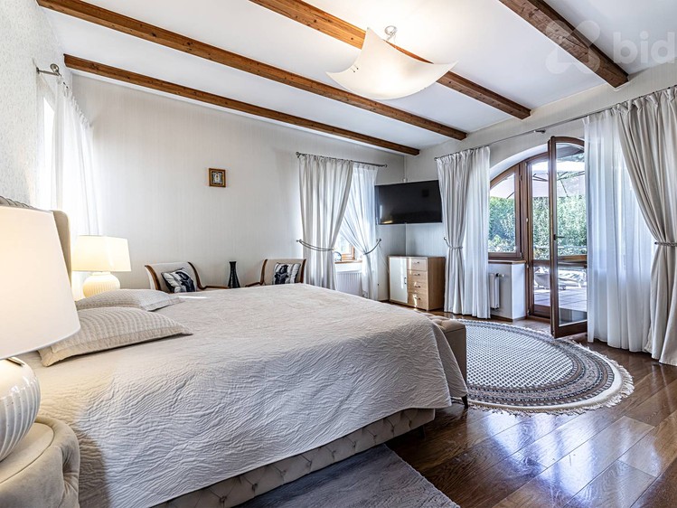 Будинок на продаж, 350 м² (19 з 45)