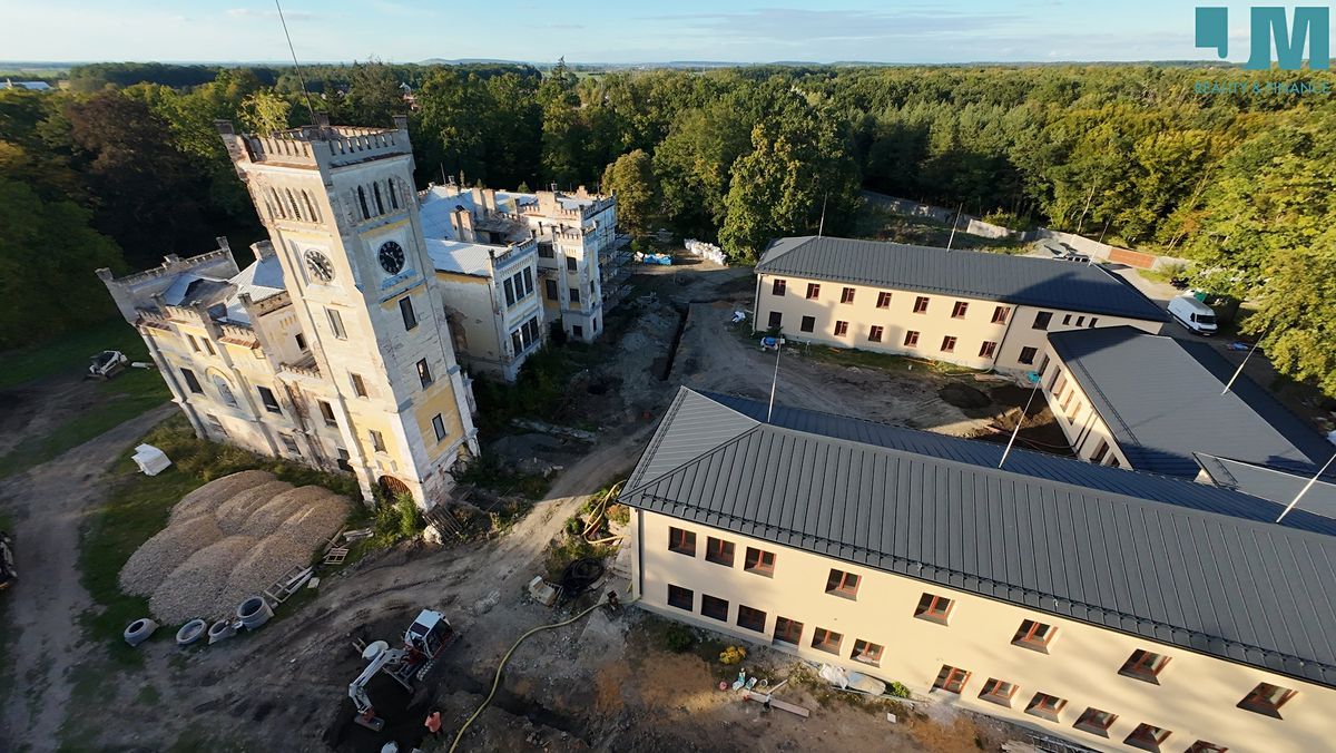 Prodej bytu 3+kk 79 m², Býchory – fotka 1 z 3
