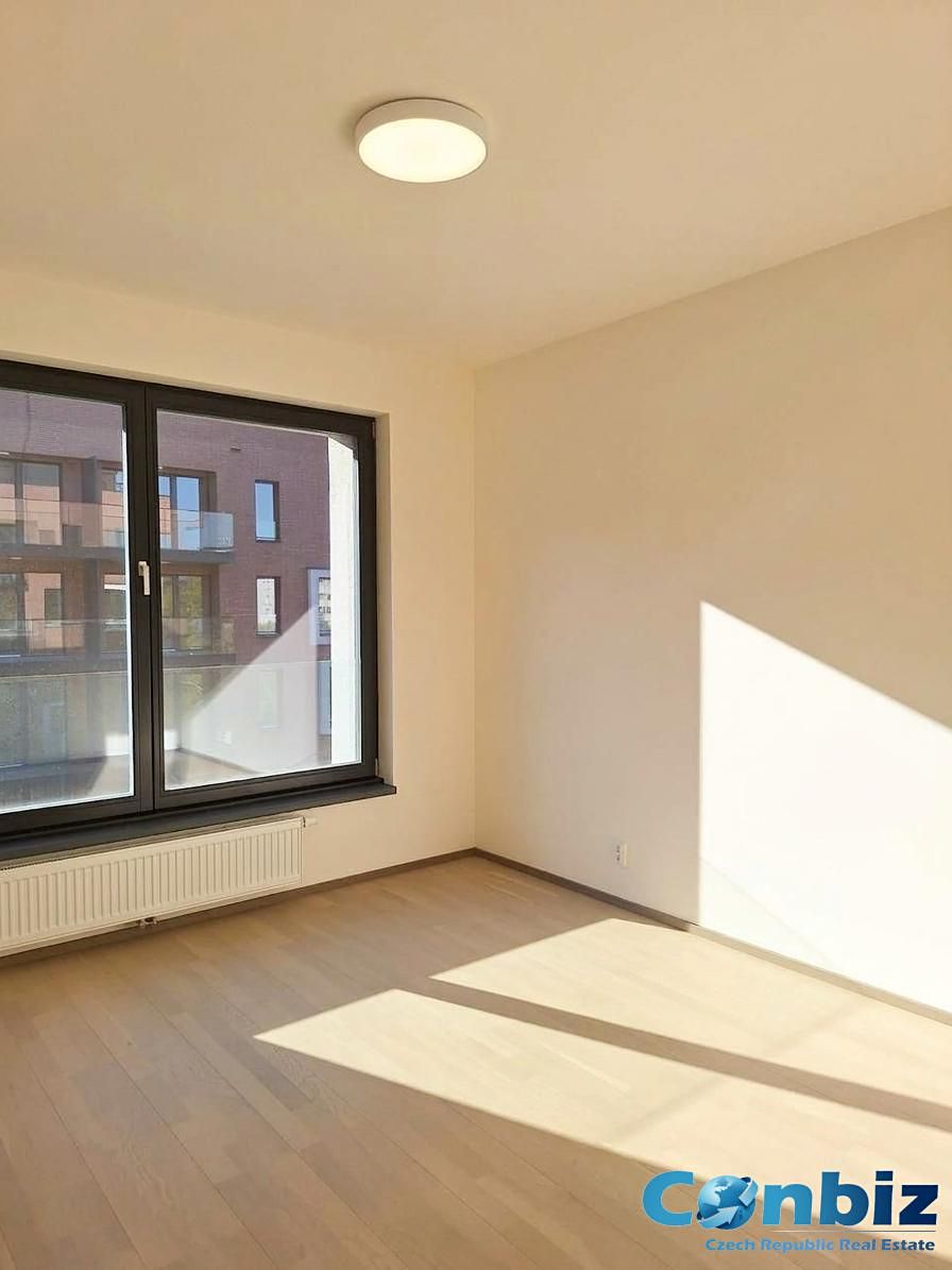 Pronájem bytu 2+kk 54 m² – fotografie 5