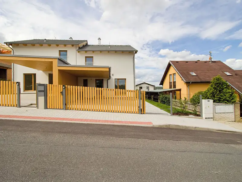 Prodej rodinného domu 117 m², pozemek 321 m², Velká Dobrá – náhled fotky 2