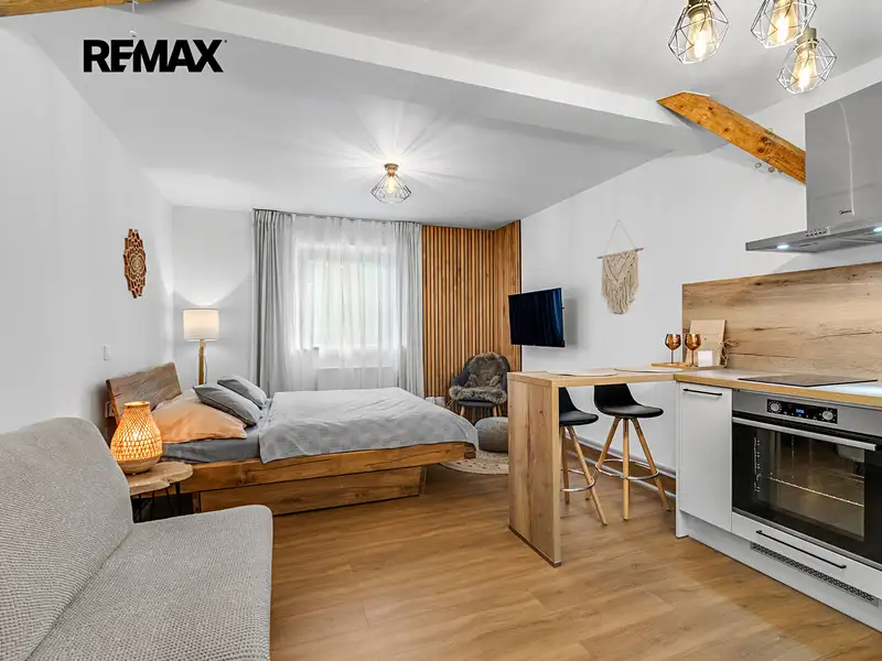 Prodej bytu 1+kk 28 m², Čachrov – náhled fotky 1