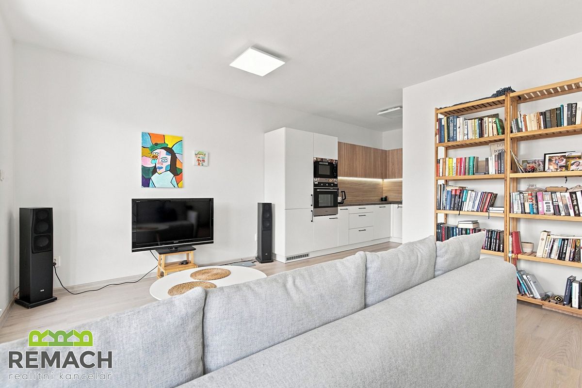 Pronájem bytu 2+kk 61 m², Uherské Hradiště – fotka 1 z 3