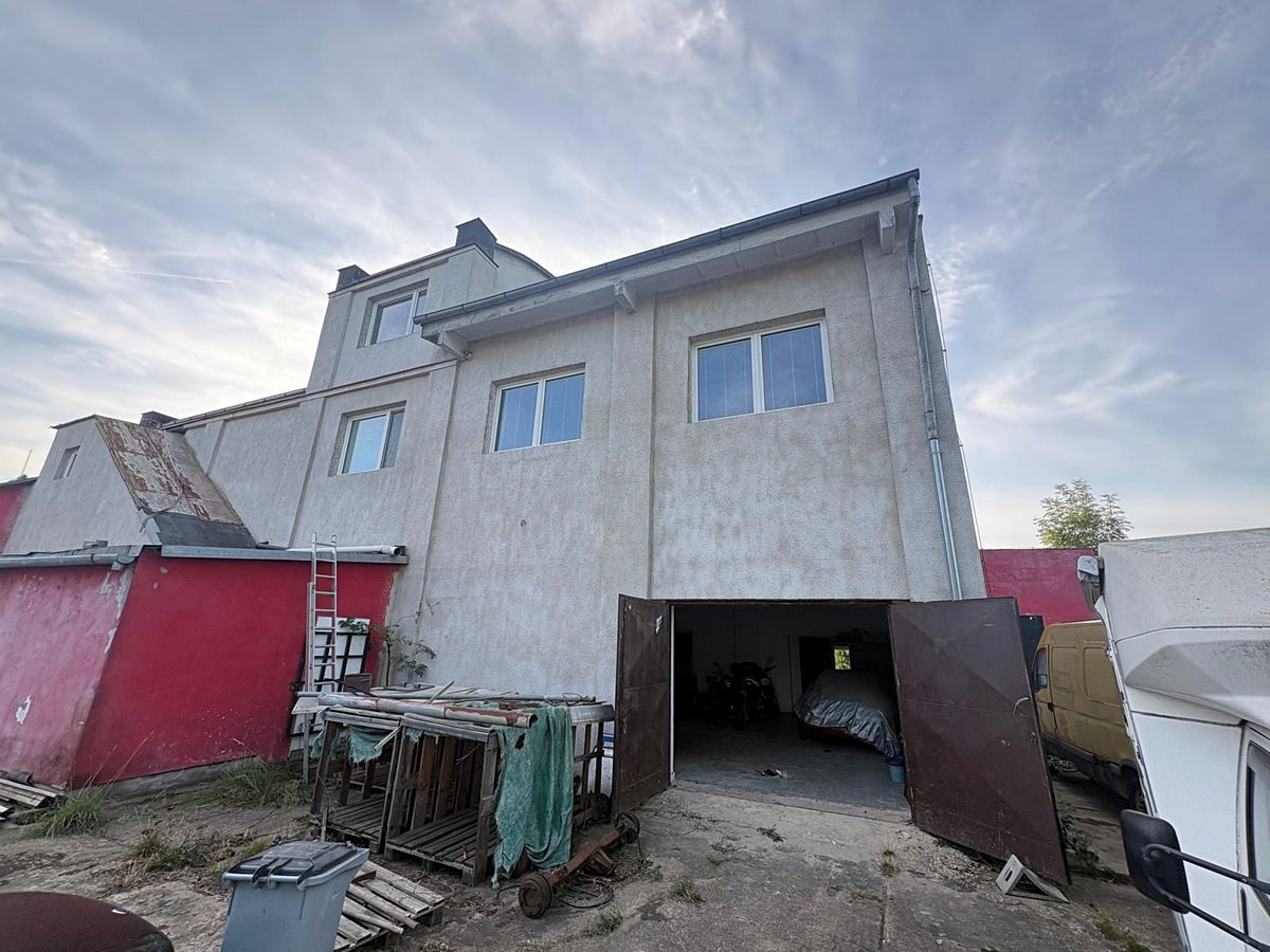 Pronájem obchodního prostoru 285 m² – fotografie 4