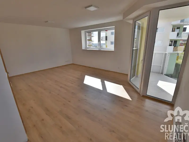 Pronájem bytu 2+kk 65 m², Uherské Hradiště – náhled fotky 3