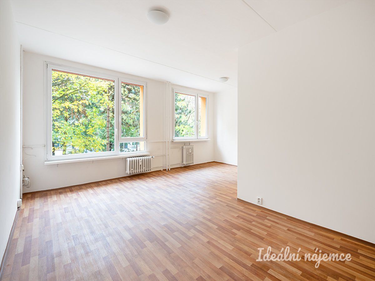 Pronájem bytu 3+kk 67 m² – fotografie 2