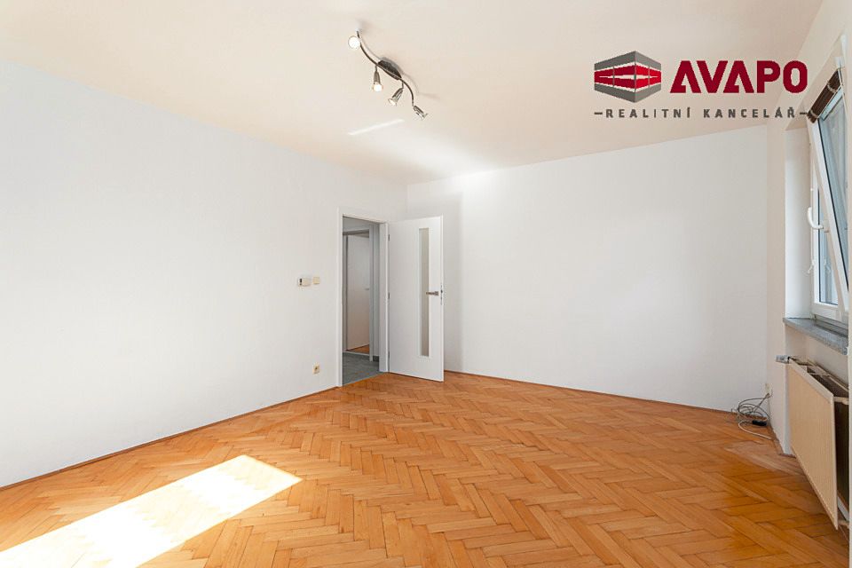 Pronájem bytu 3+1 80 m² – fotografie 4