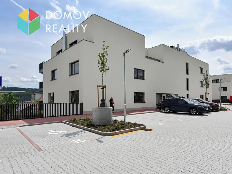 Pronájem bytu 2+kk 42 m², Beroun – náhled fotky 1