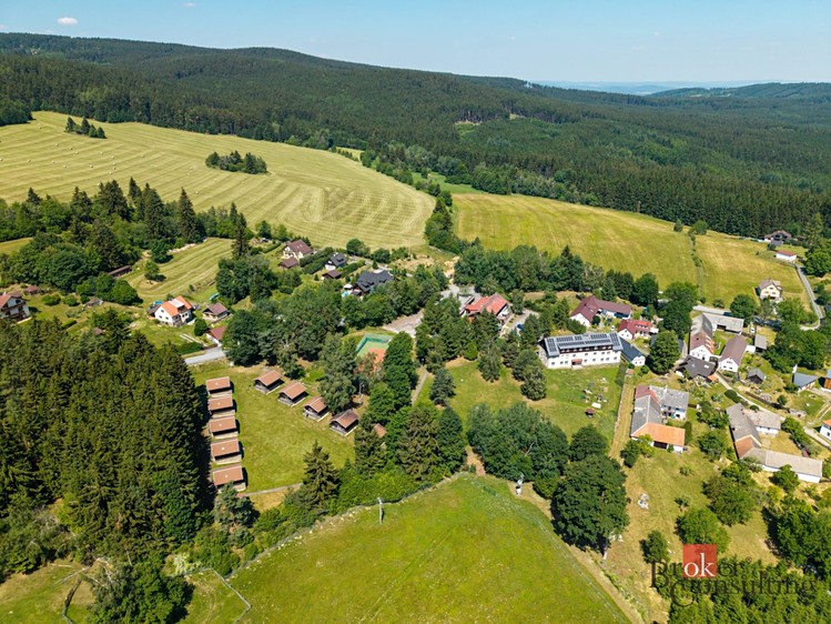 Prodej komerčního prostoru, 1 664 m² (3 z 50)