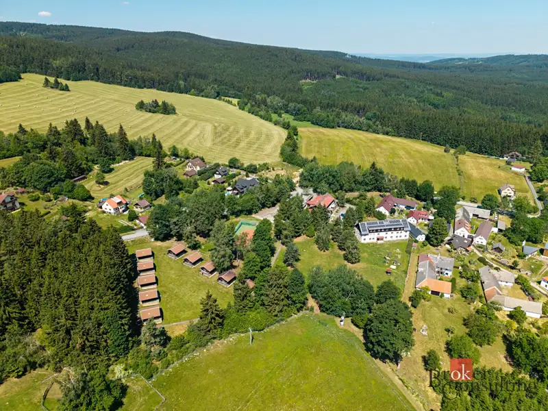 Prodej komerční nemovitosti 1664 m², Vacov – náhled fotky 3