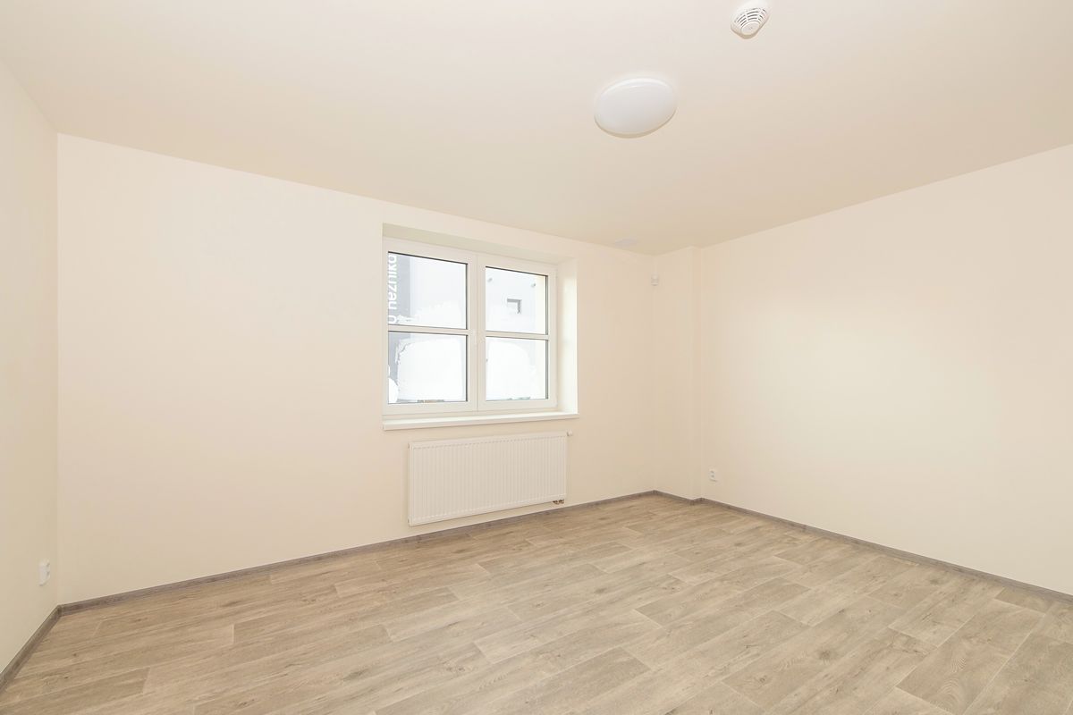 Pronájem bytu 2+kk 44 m² – fotografie 5