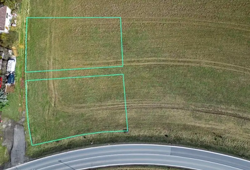 Prodej stavebního pozemku 1198 m², Plasy – náhled fotky 1