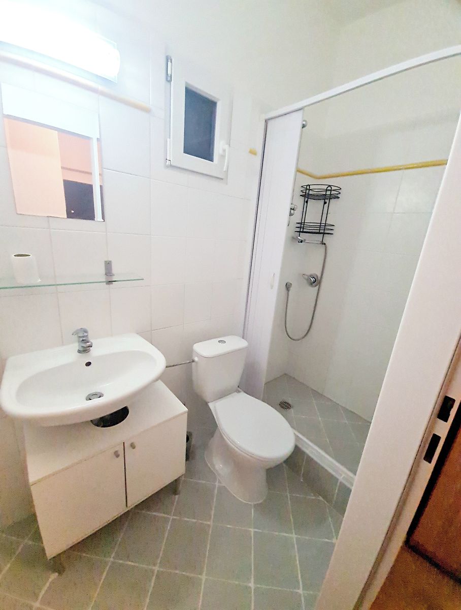 Pronájem bytu 1+kk 30 m² – fotografie 4