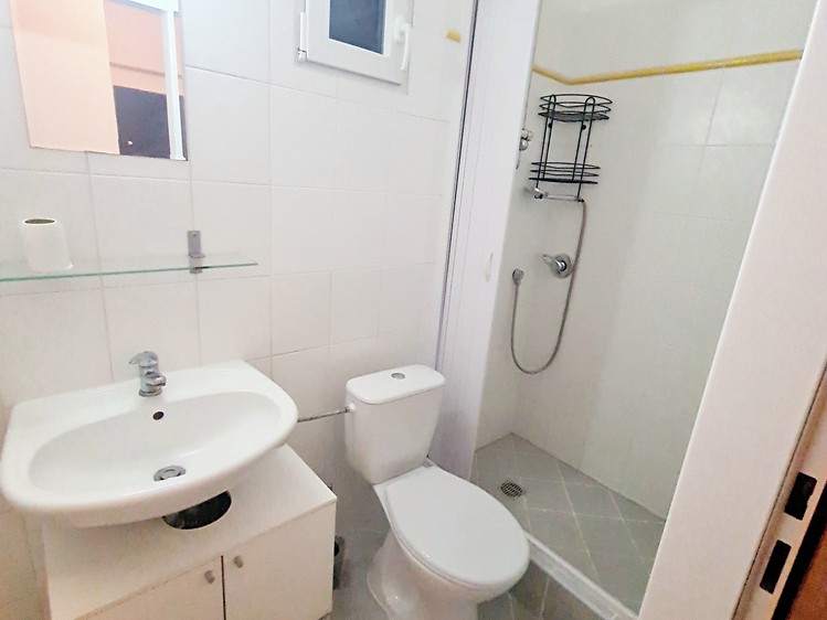Pronájem bytu 1+kk, 30 m² (4 z 6)