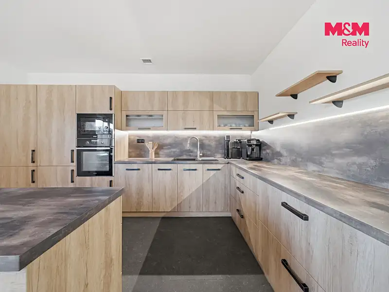 Prodej rodinného domu 130 m², pozemek 943 m², Květná – náhled fotky 3