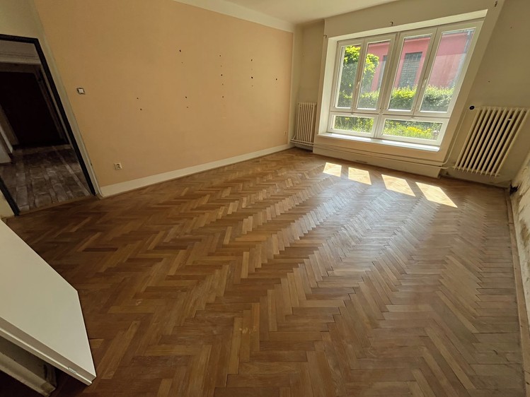 Prodej komerčního prostoru, 382 m² (6 z 10)