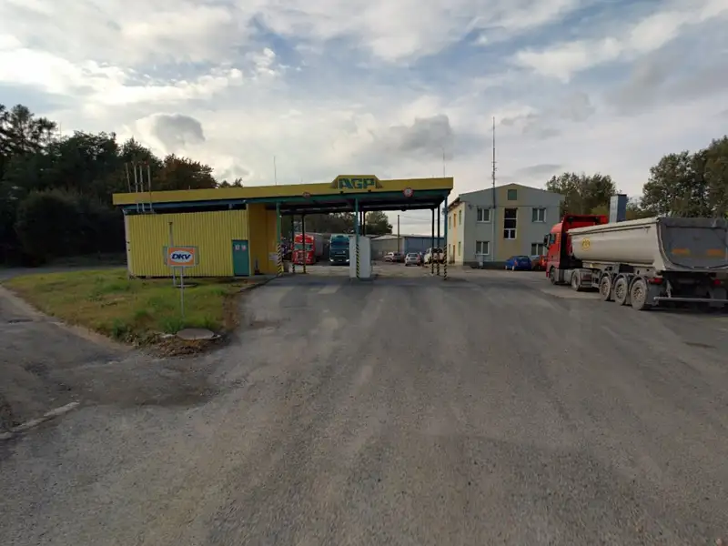 Prodej obchodního prostoru 12783 m², Staňkov – náhled fotky 2