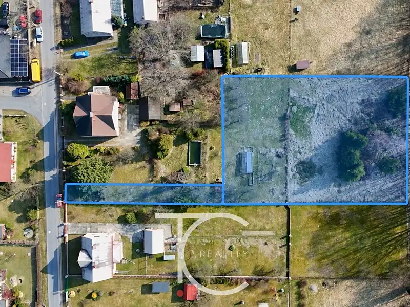 Prodej stavebního pozemku 1900 m², Petřvald – náhled fotky 1