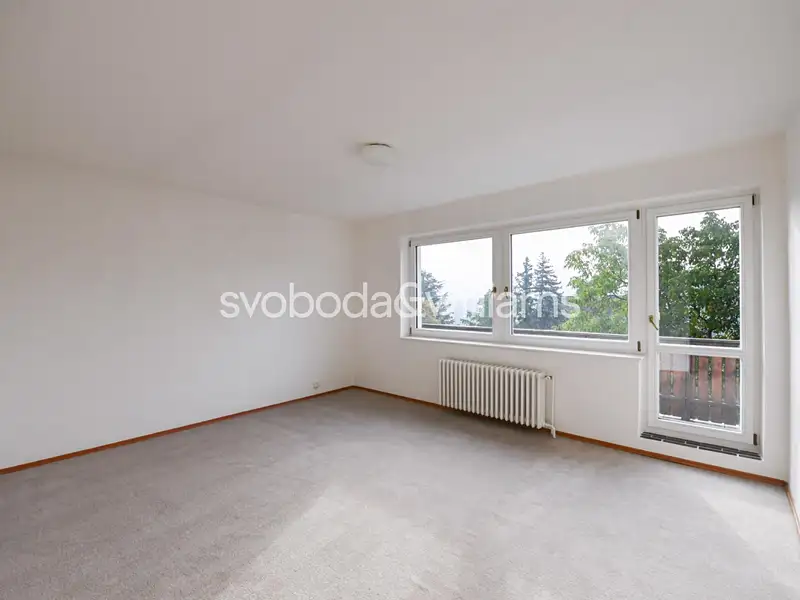 Pronájem rodinného domu 224 m², pozemek 858 m², Praha – náhled fotky 3