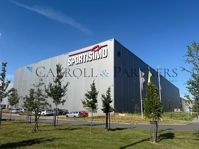 Pronájem skladového prostoru 5760 m²