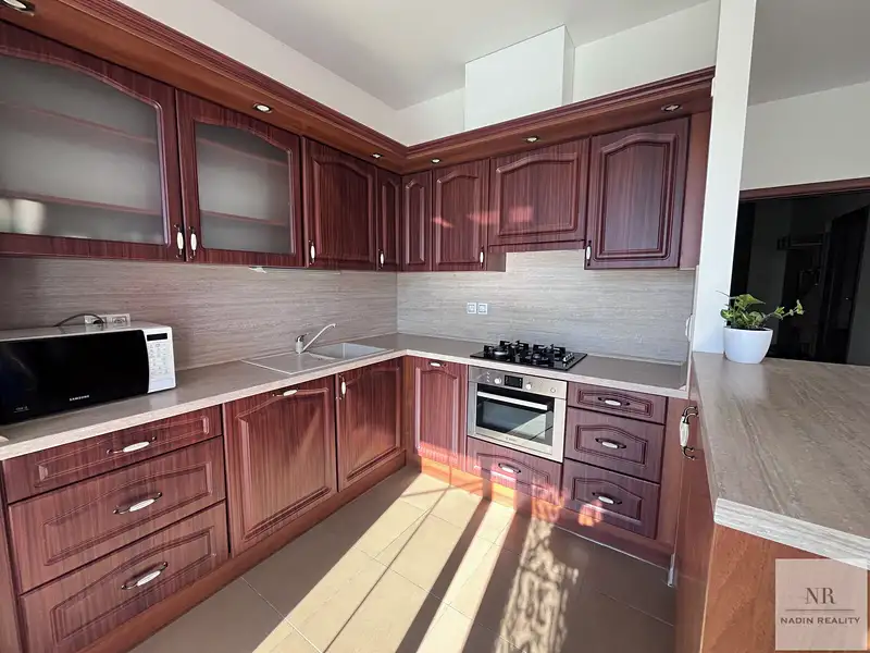 Prodej bytu 3+kk 113 m², Karlovy Vary – náhled fotky 1